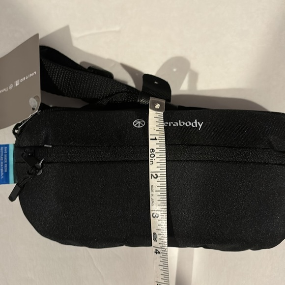 Therabody Travel Amenity Polaris Kit (NWT) - Picture 5 of 9